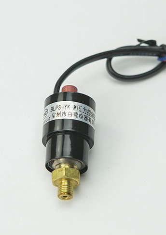 Features of Manual Reset Pressure Switch